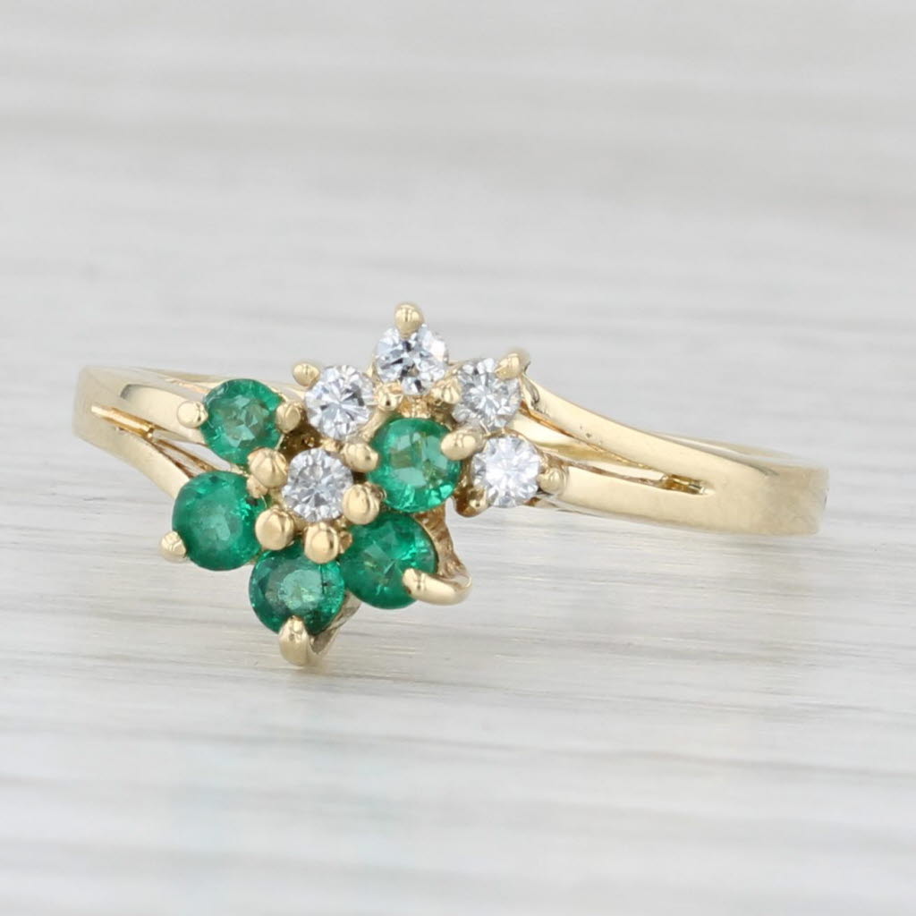 0.35ctw Emerald Diamond Flower Ring 14k Yellow Gold Size 6.75 Bypass
