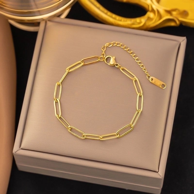 Elegant Basic Streetwear Heart Shape Butterfly Titanium Steel Zircon Bracelets In Bulk