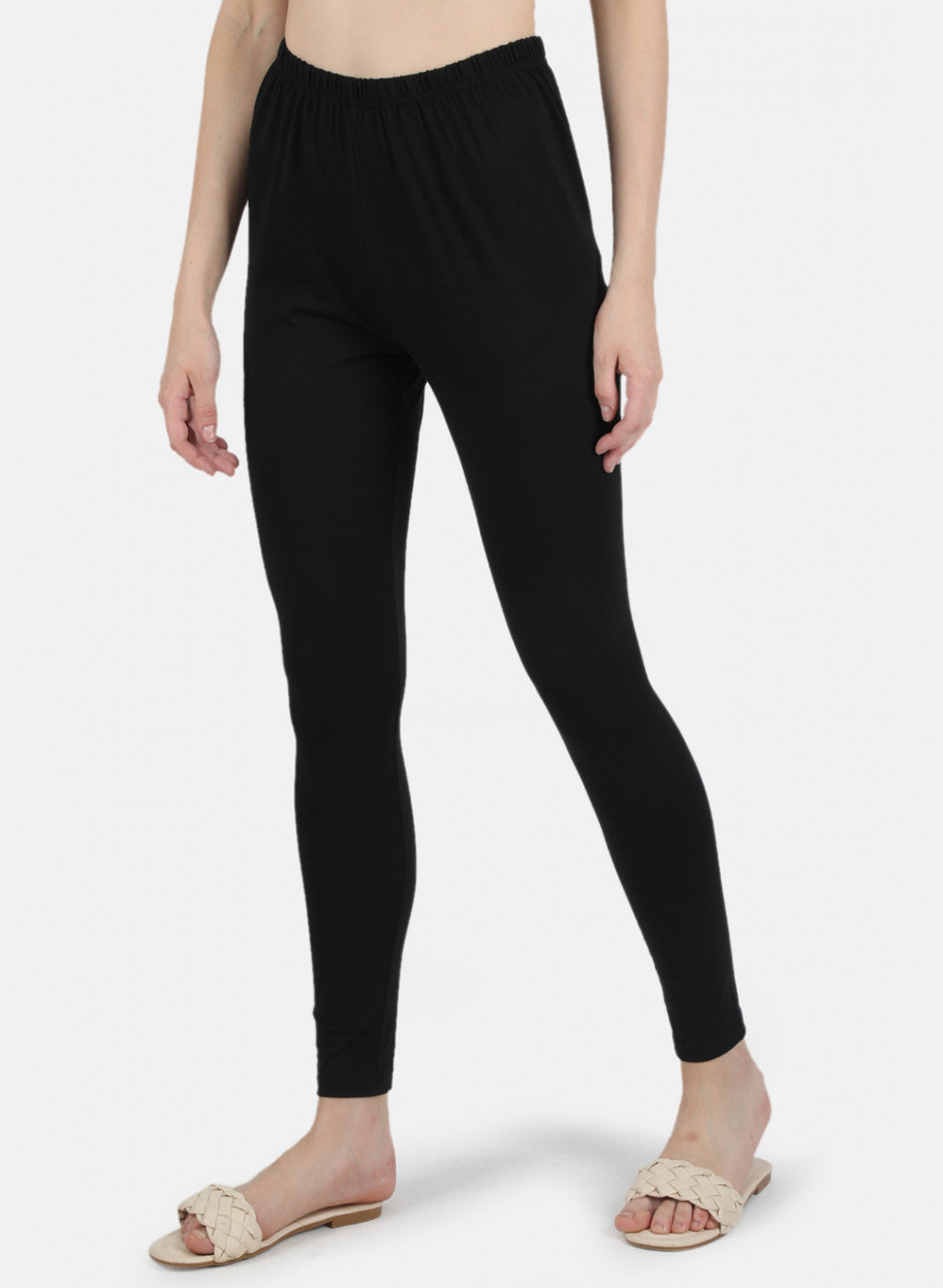 Women Black Plain Legging