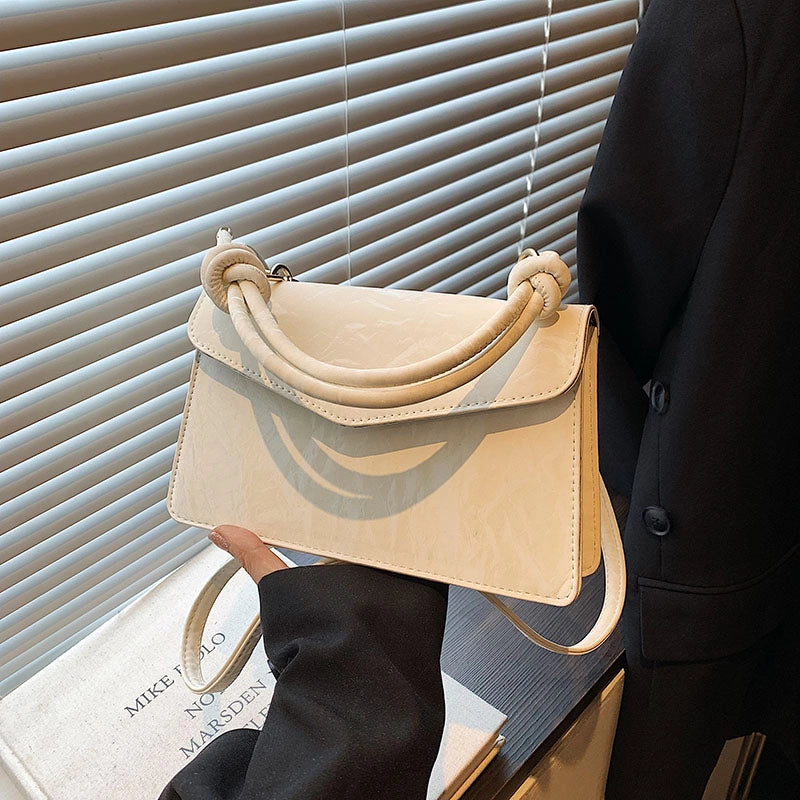 Women's Medium Pu Leather Solid Color Basic Vintage Style Flip Cover Crossbody Bag