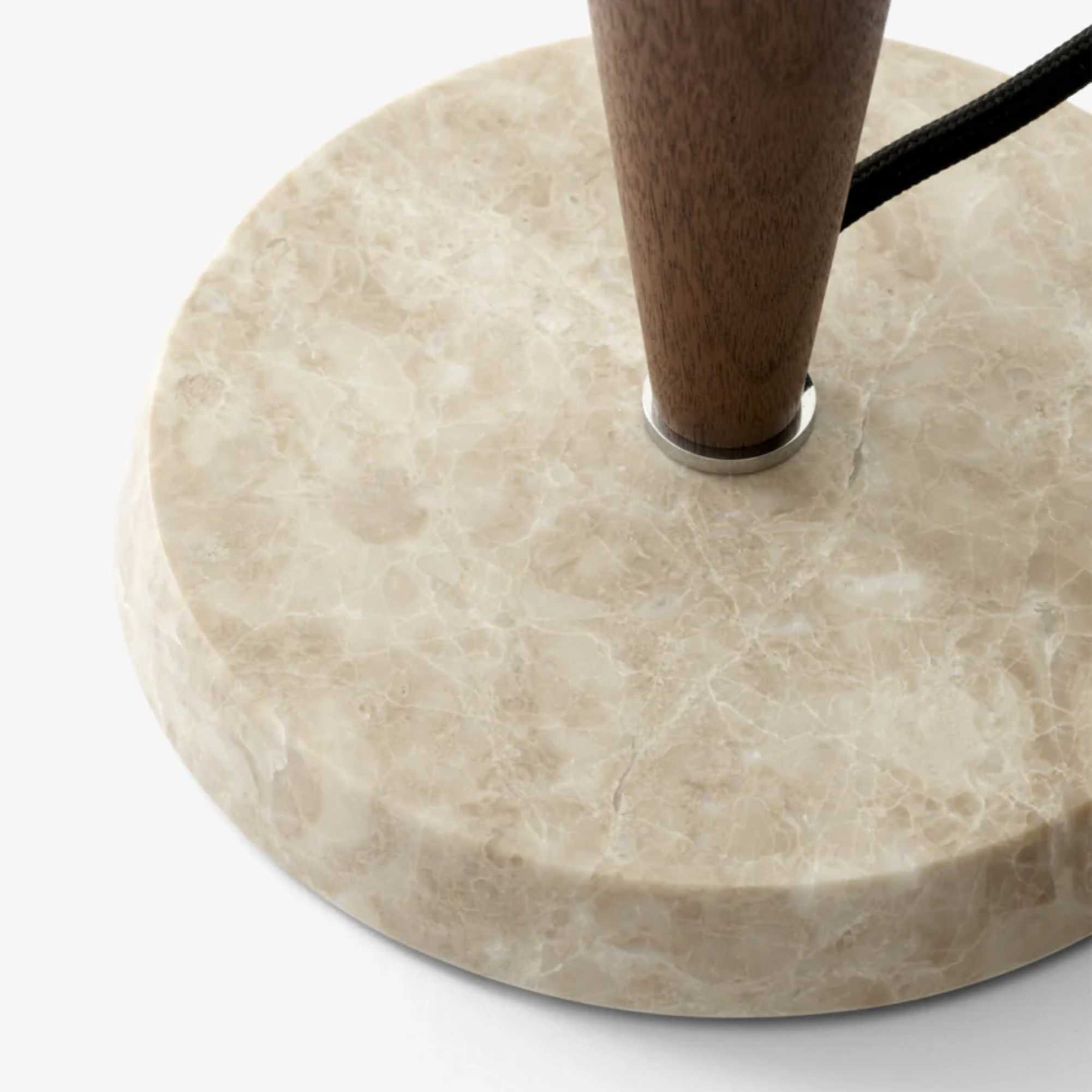 SHY3 Herman Lamp