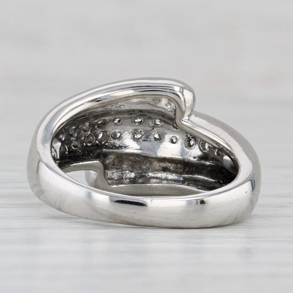 0.24ctw Diamond Bypass Ring 900 Platinum Size 5.25