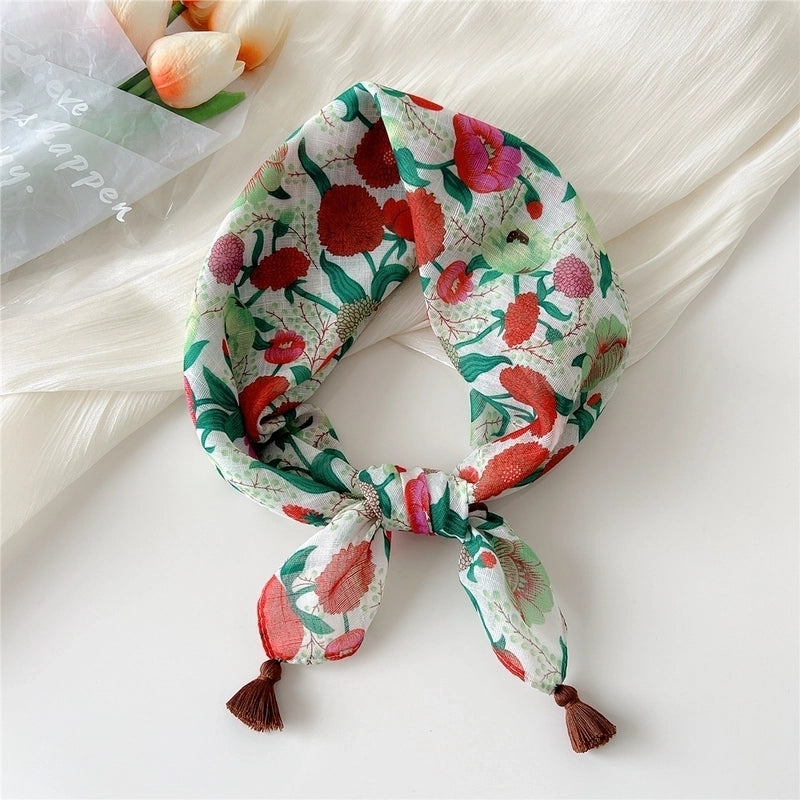 Women's Elegant Minimalist Flower Cotton And Linen Silk Scarf