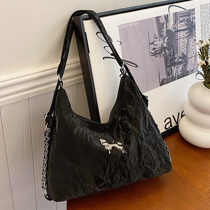 Women's Medium Pu Leather Solid Color Butterfly Streetwear Zipper Shoulder Bag