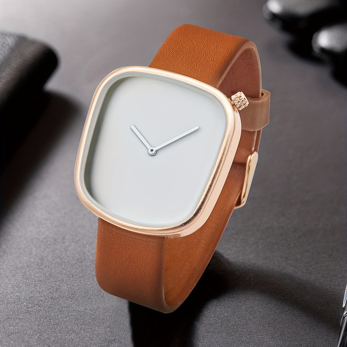 Stylish & Modern Square Quartz Watch - Perfect for Women, Men, Teens & Students!