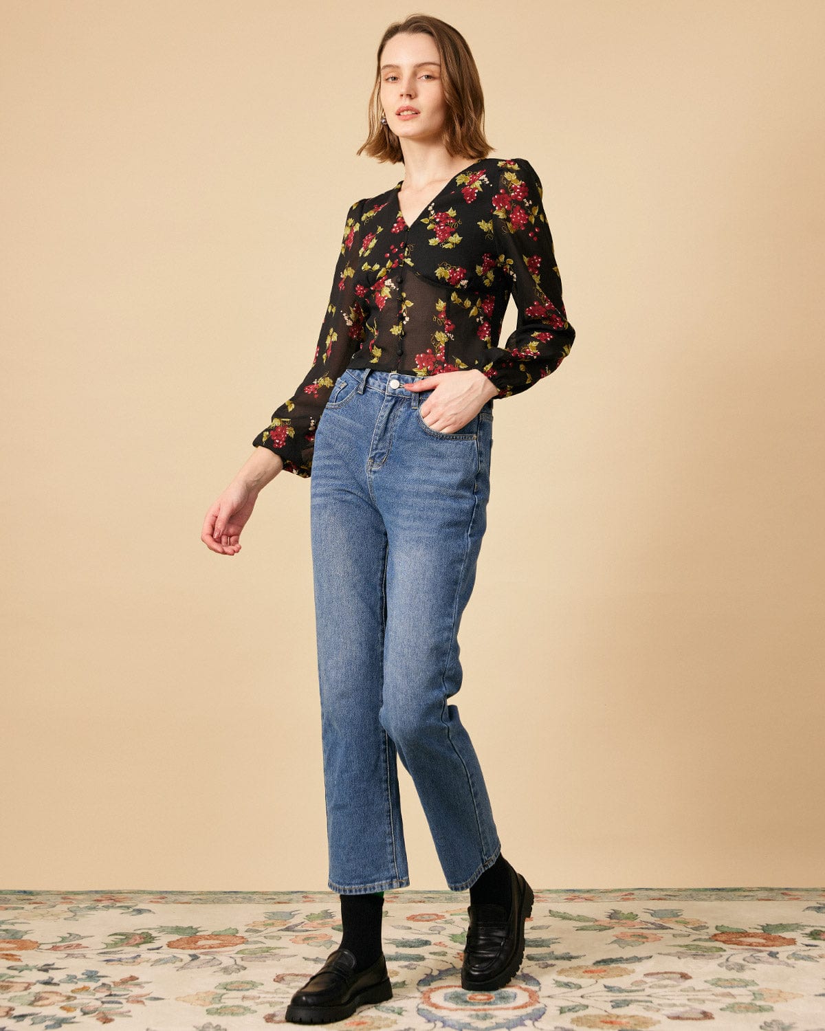 The V Neck See-through Sleeve Floral Blouse