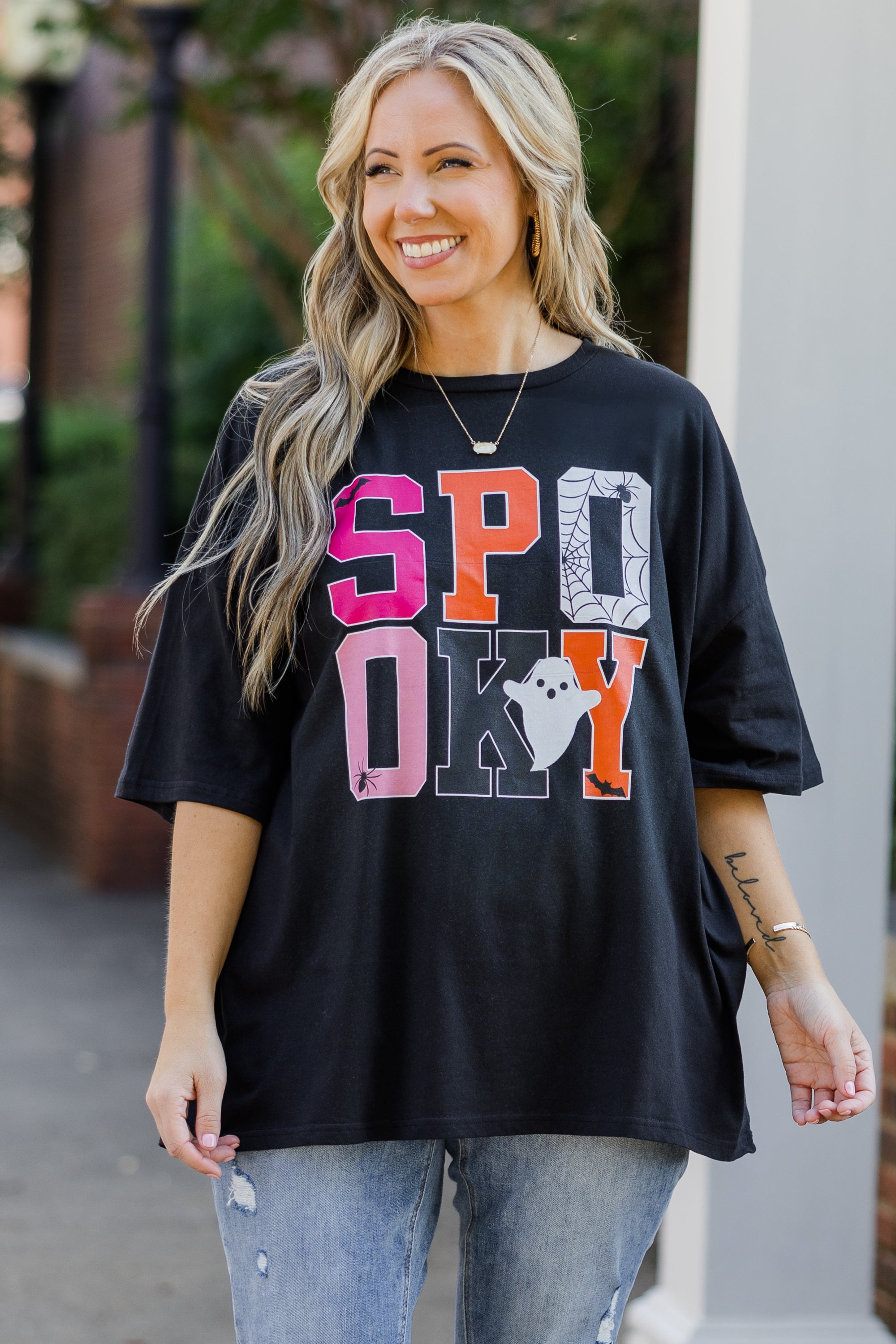 It's Spooky Season Boyfriend Tee. Black