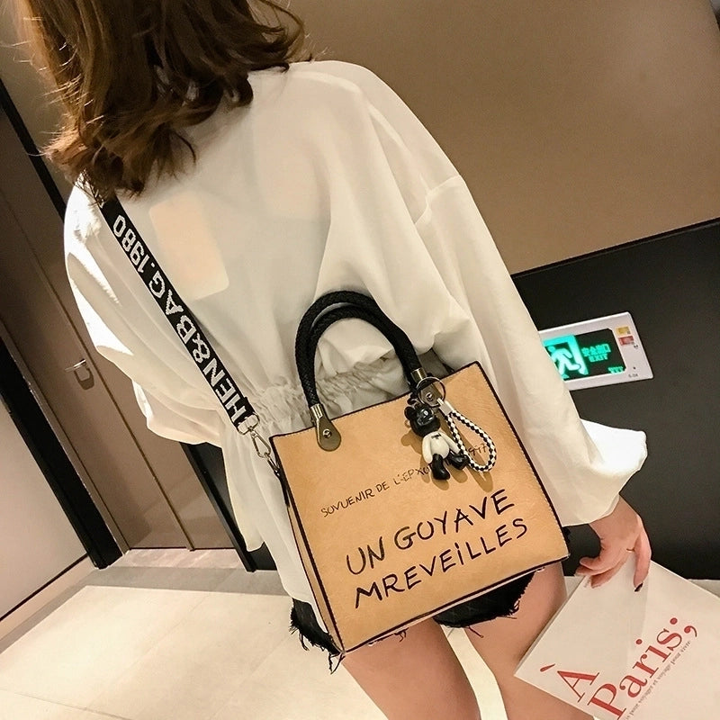 Women's All Seasons Pu Leather Letter Streetwear Square Zipper Handbag