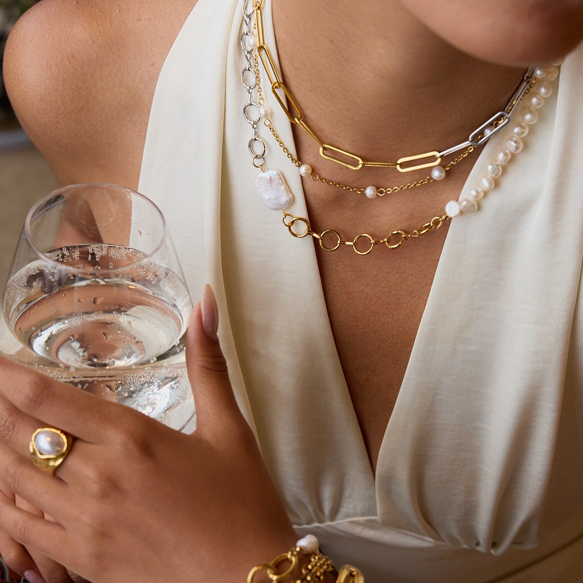 Pearl Necklace Clavicle Chain Stainless Steel Necklace 18K Gold Titanium Steel