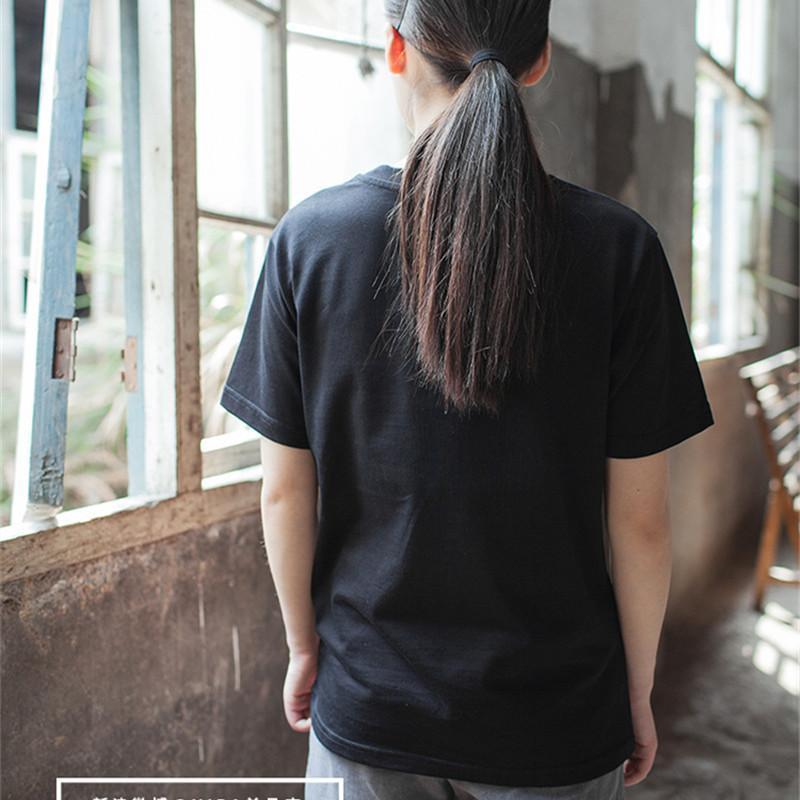 Way To Hold Cigarettes Tee