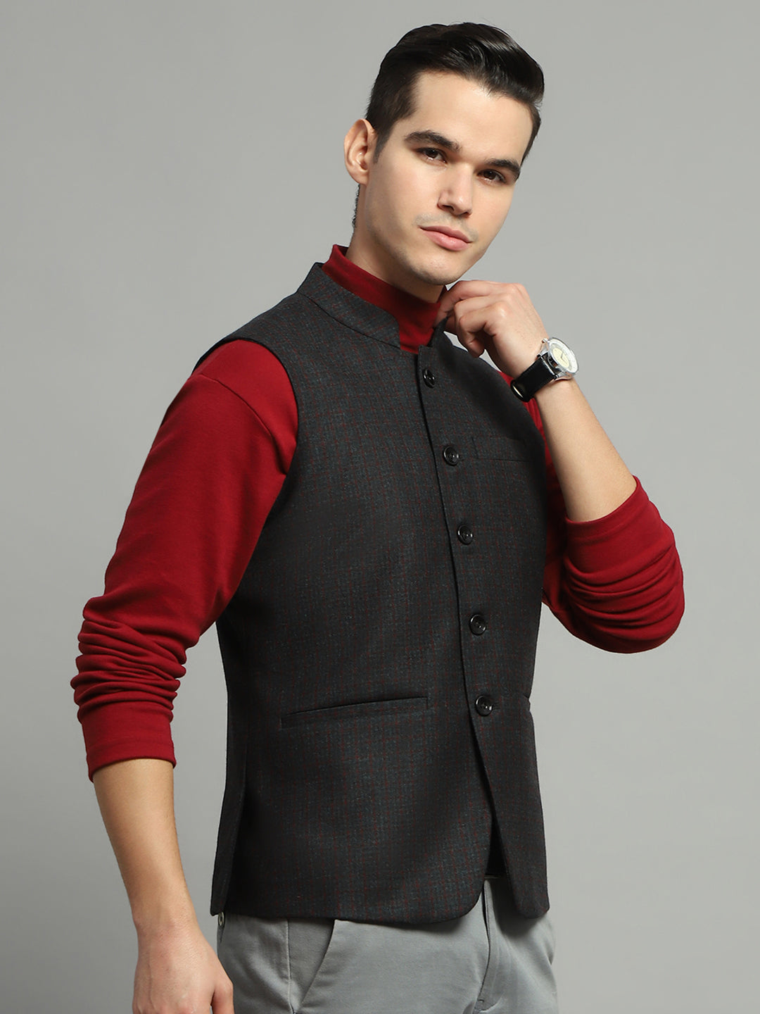 Men Charcoal Solid Band Collar Sleeveless Jacket