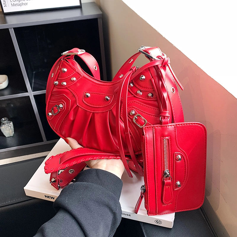 Women's Medium All Seasons Pu Leather Solid Color Fashion Rivet Pillow Shape Zipper Underarm Bag