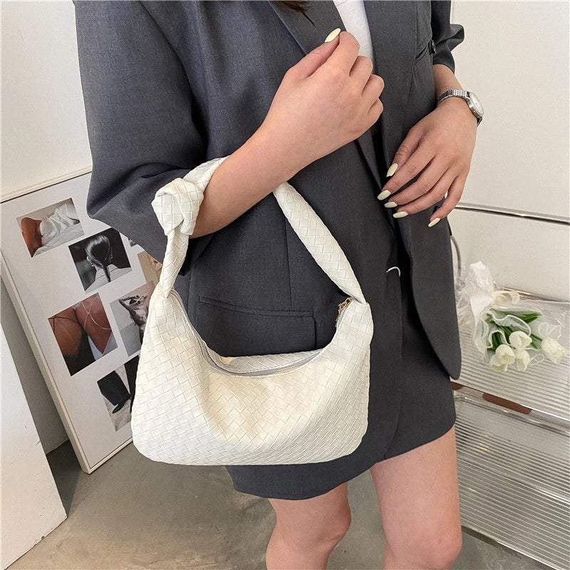 Retro Simple Women's Spring And Summer New Fashion Casual Crossbody Bag Woven Bag Shoulder Underarm Small Square Bag