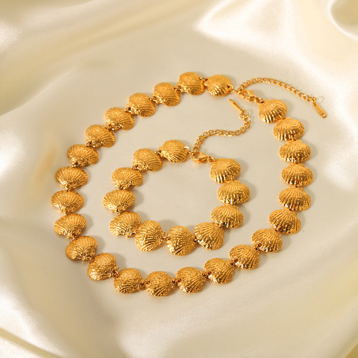 18K Gold Stainless Steel Shell Chain Necklace Bracelet Ins Ocean Fan Shell Titanium Steel Clavicle Chain