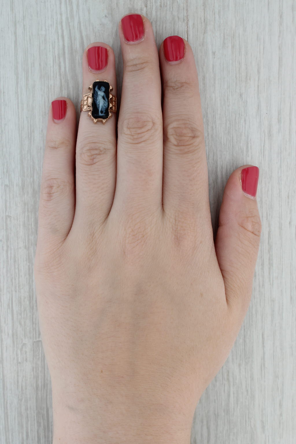 Victorian Carved Figural Black White Chalcedony Cameo Ring 10k Gold Size 4.5