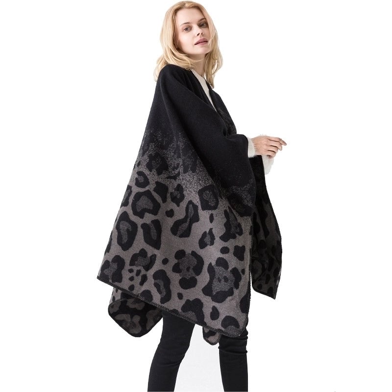 Women's Elegant Vintage Style Printing Cotton Polyester Crochet Lace Shawl