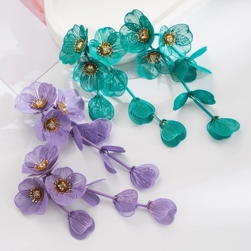 1 Pair Casual Elegant Vacation Flower Inlay Alloy Rhinestones Silver Plated Drop Earrings