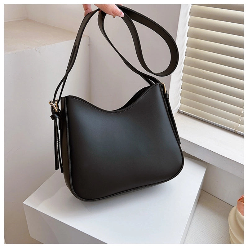 Texeled Bag Women's Summer New Fashionable Western Style Shoulder Underarm Bag Shoulder Crossbody Texeled Bucket Bag