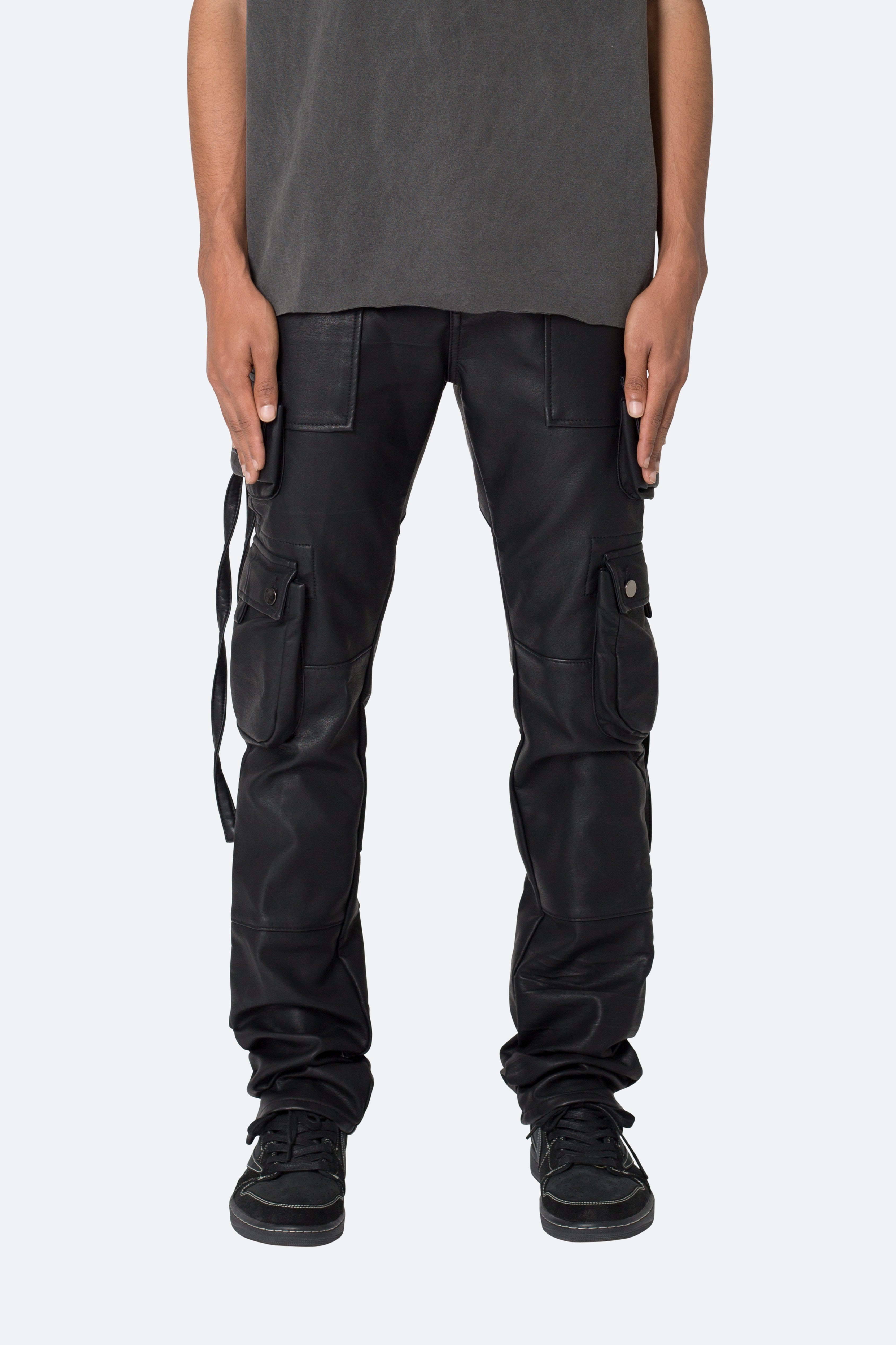 D152 Leather Cargo Pants - Black