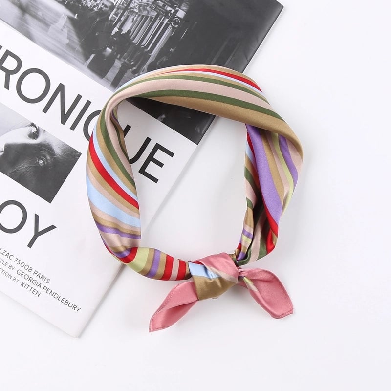 Women's Cartoon Style Sweet Pastoral Leaf Flower Bird Satin Silk Scarf