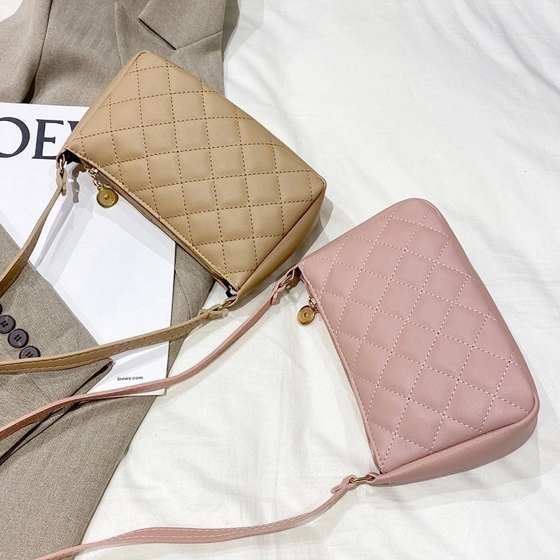 Women's Small All Seasons Pu Leather Fashion Underarm Bag