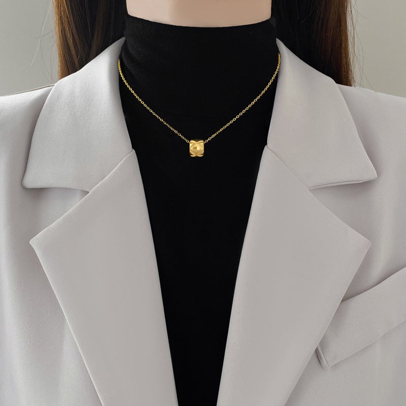 Small Waist Crack Furnace Real Gold Necklace Female Ins Clavicle Chain With
