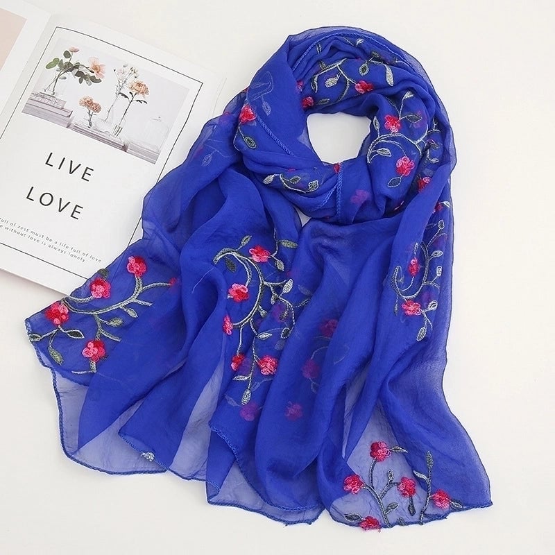 Women's Sweet Flower Chiffon Embroidery Winter Scarves