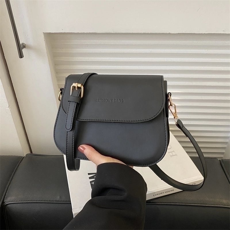 Women's Pu Leather Solid Color Basic Square Flip Cover Shoulder Bag