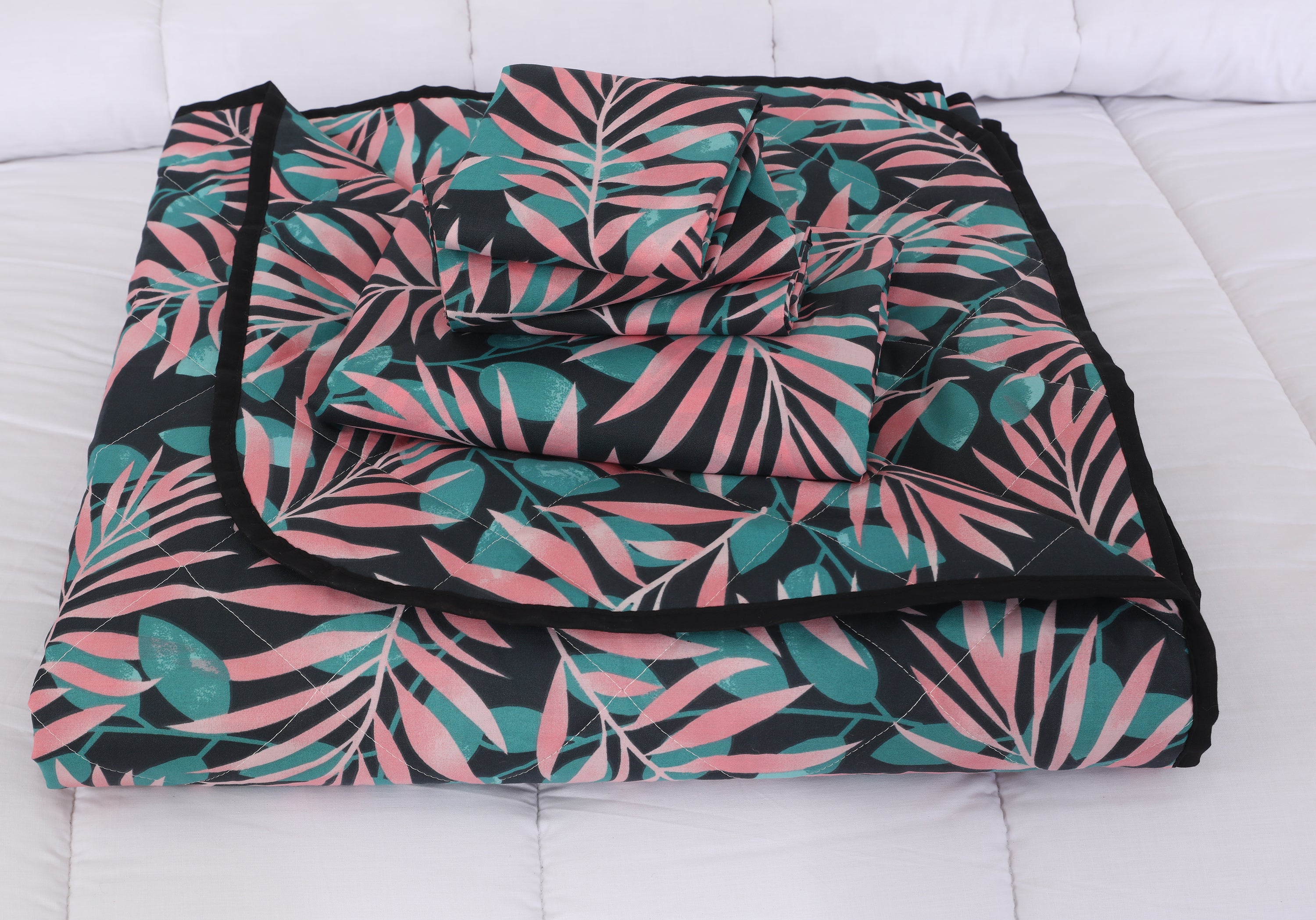 Annelise - Comforter 8pcs Set