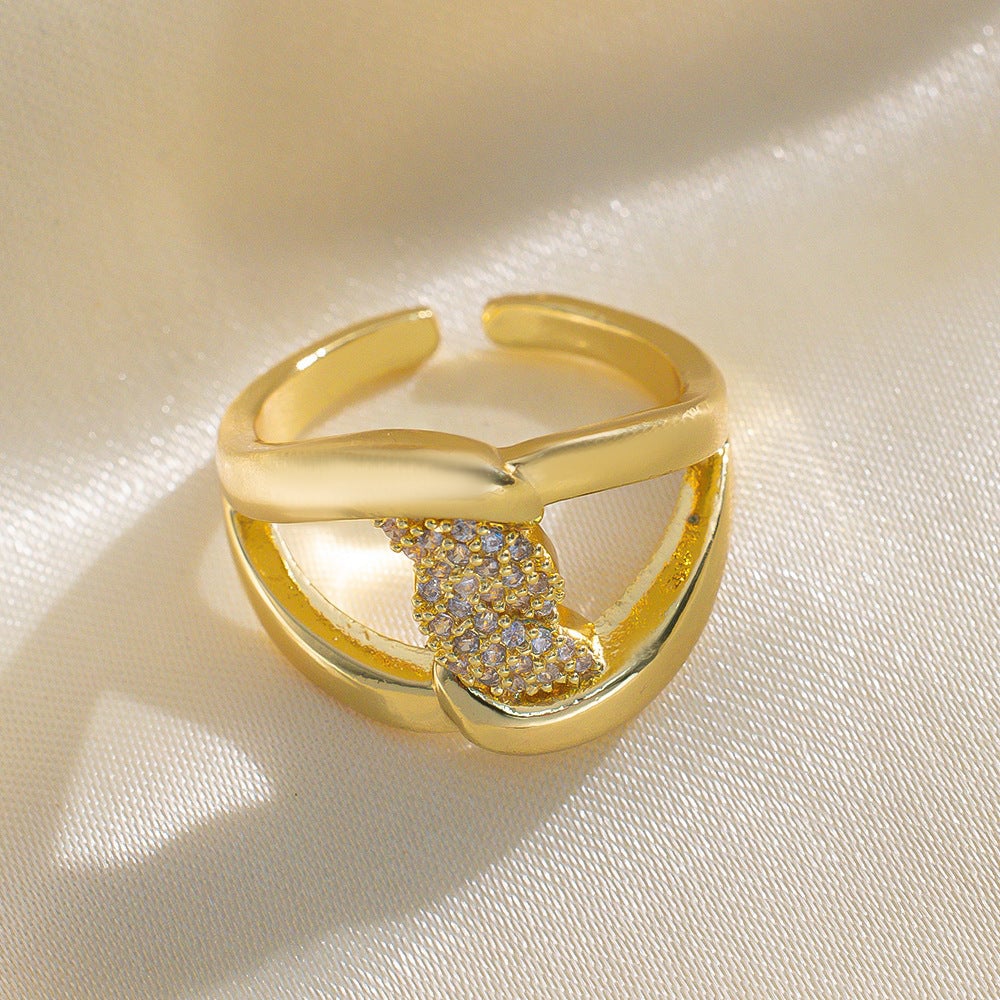 Autumn And Winter Rings Inlaid With Zircon