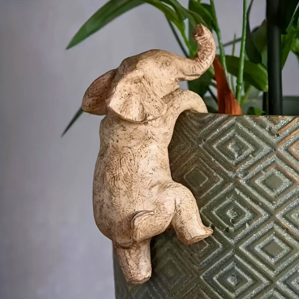 Unique Elephant Climbing?Sculpture