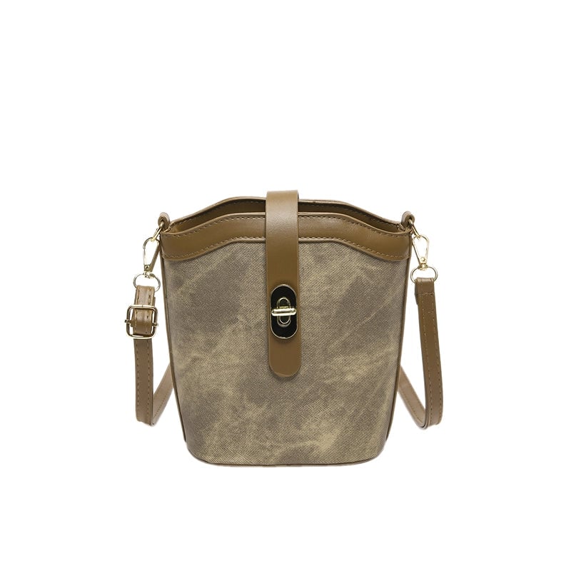 Women's Pu Leather Solid Color Streetwear Bucket Magnetic Buckle Shoulder Bag