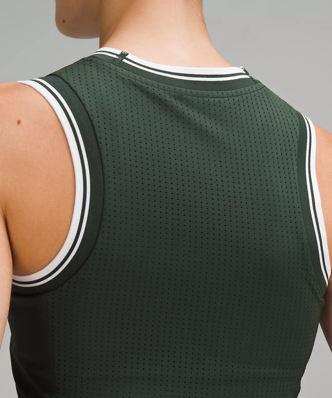 Varsity Scoop-Neck Cropped Tennis Tank Top Medium Support, B/C Cup New