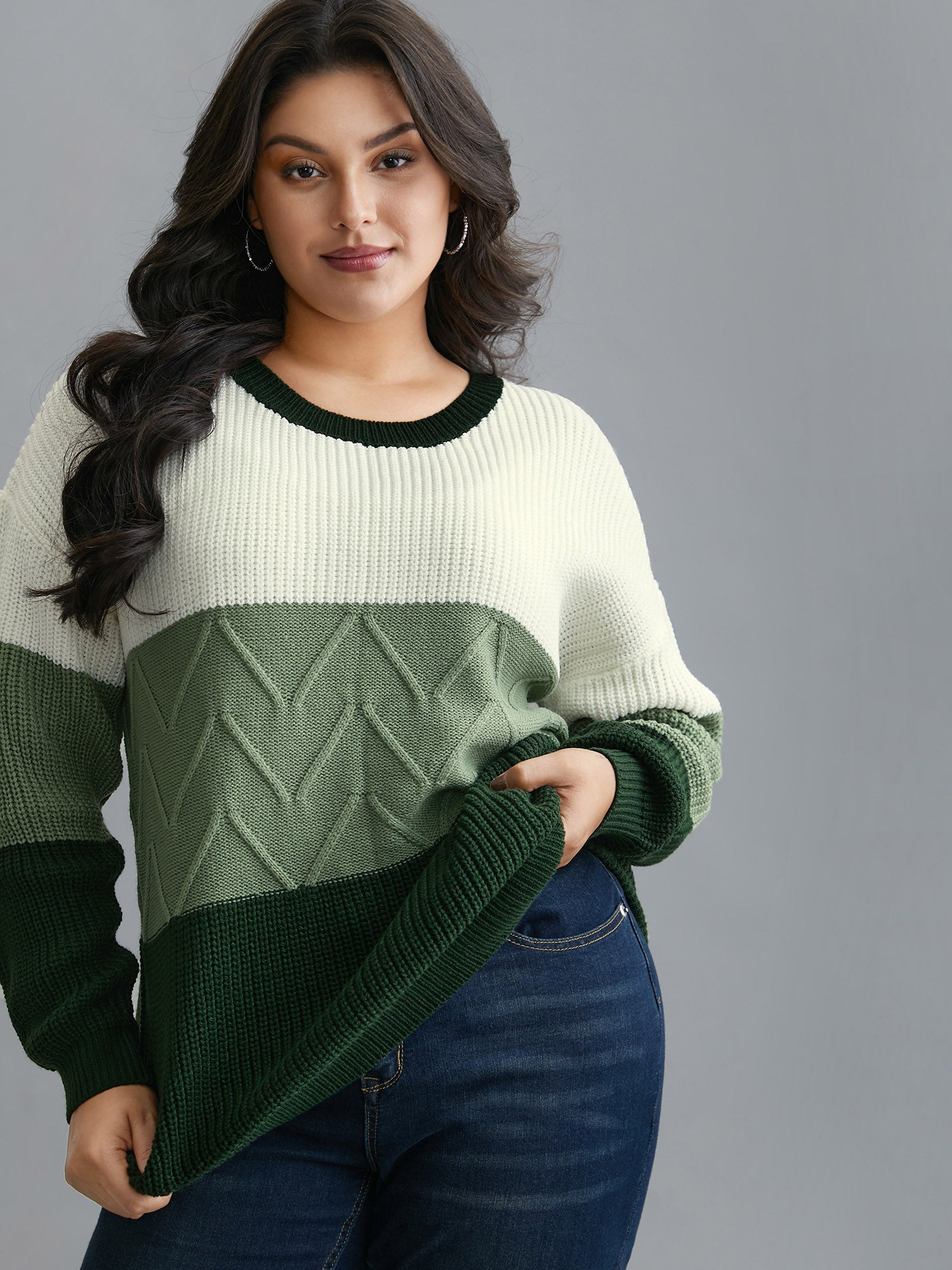 Textured Color Block Round Neck Pullover