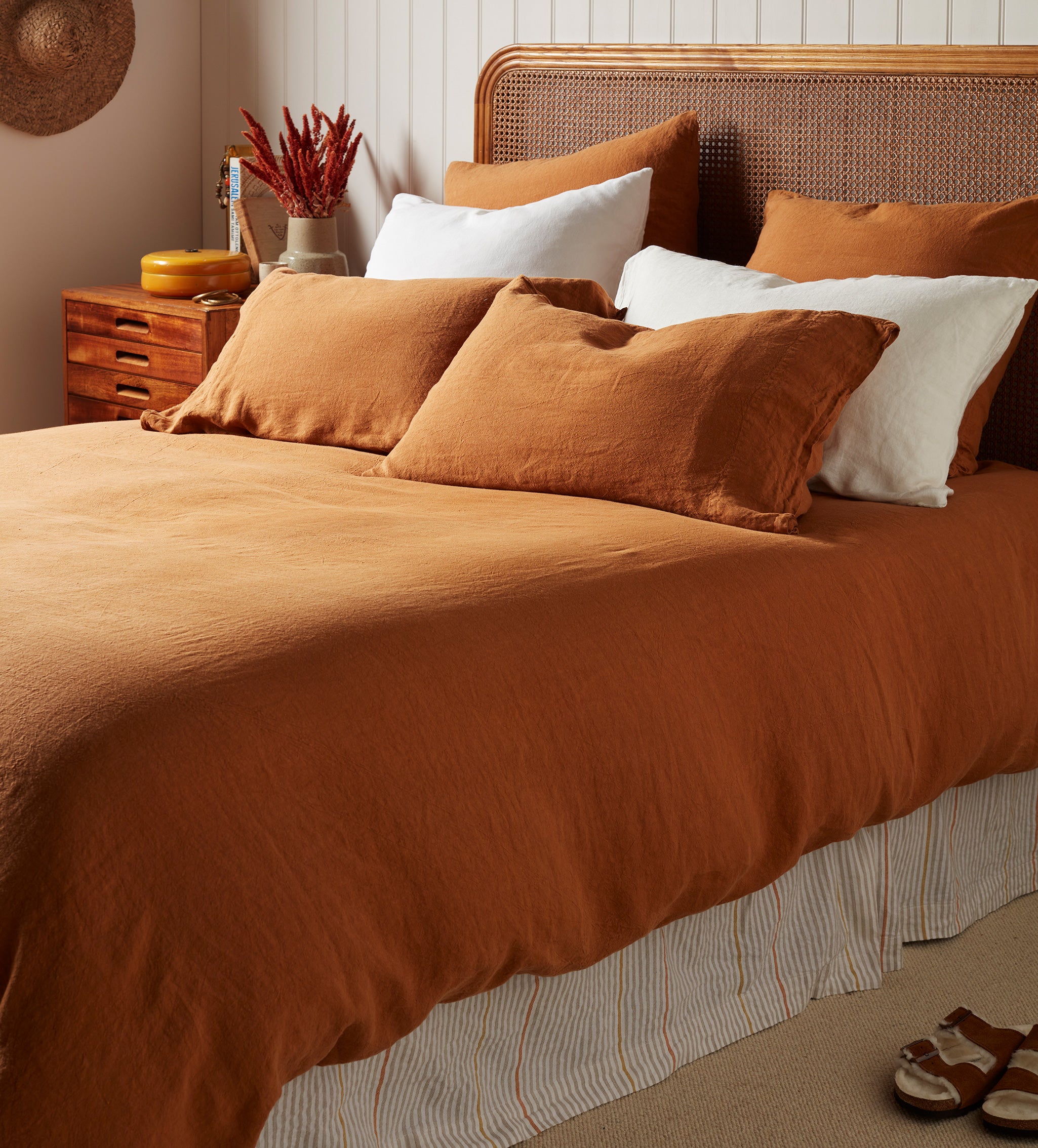 Amber 100% Linen Duvet Cover