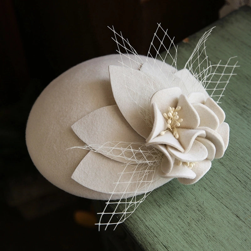 Women's Minimalist Solid Color Flat Eaves Beret Hat