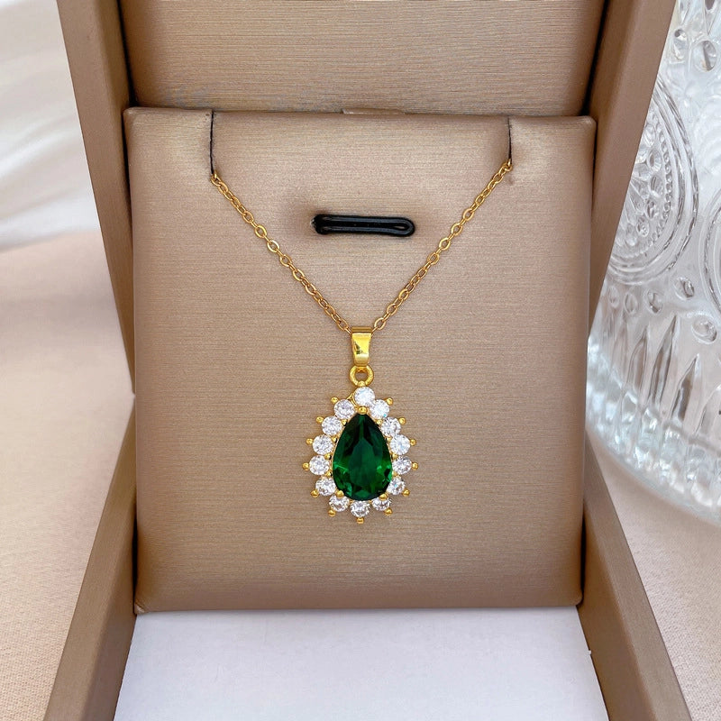 Fashion Geometric Titanium Steel Copper Plating Artificial Diamond Necklace
