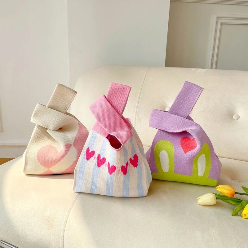 Women's Small Polyester Cartoon Heart Shape Basic Vintage Style Open Handbag