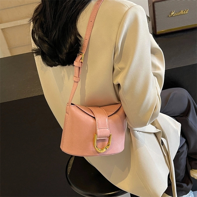 Women's Pu Leather Solid Color Classic Style Sewing Thread Magnetic Buckle Crossbody Bag