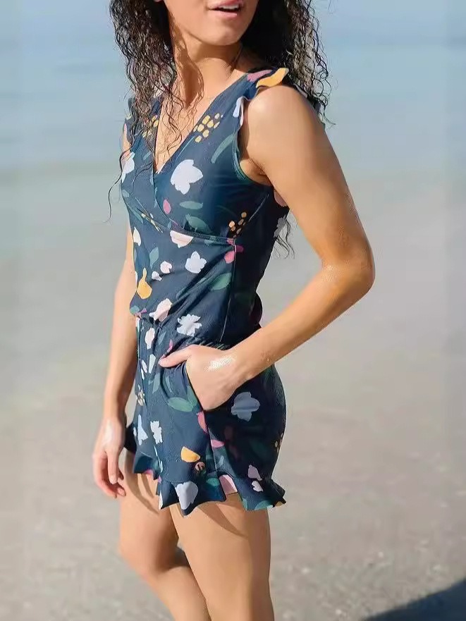 2024 new  swimming built-in bra women's swimsuit printed hot spring boxer European and American style one-piece swimsuit