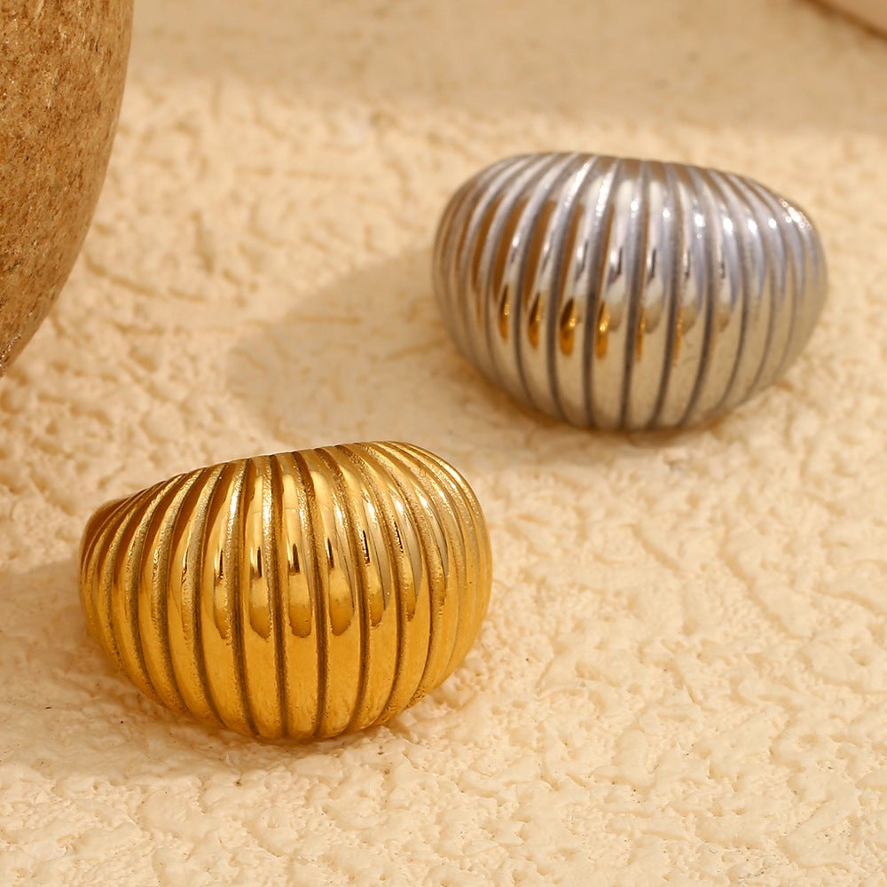 Fashionable Niche Design Personality Jewelry 316L Stainless Steel Plated 18K Gold High-Grade Fat Bread Ring
