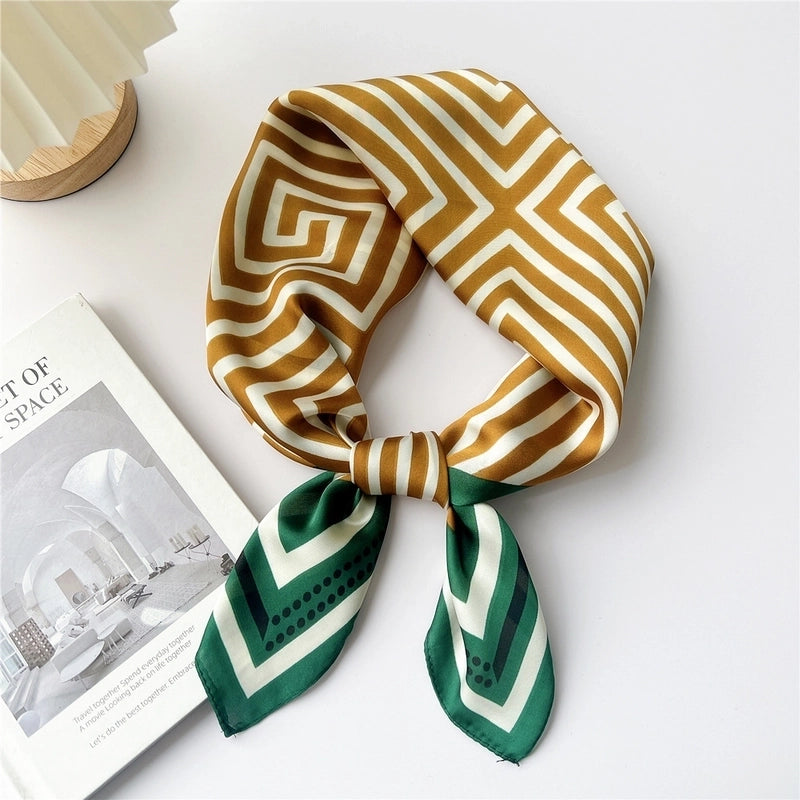 Women's Cartoon Style Cute Minimalist Printing Polyester Printing Silk Scarf