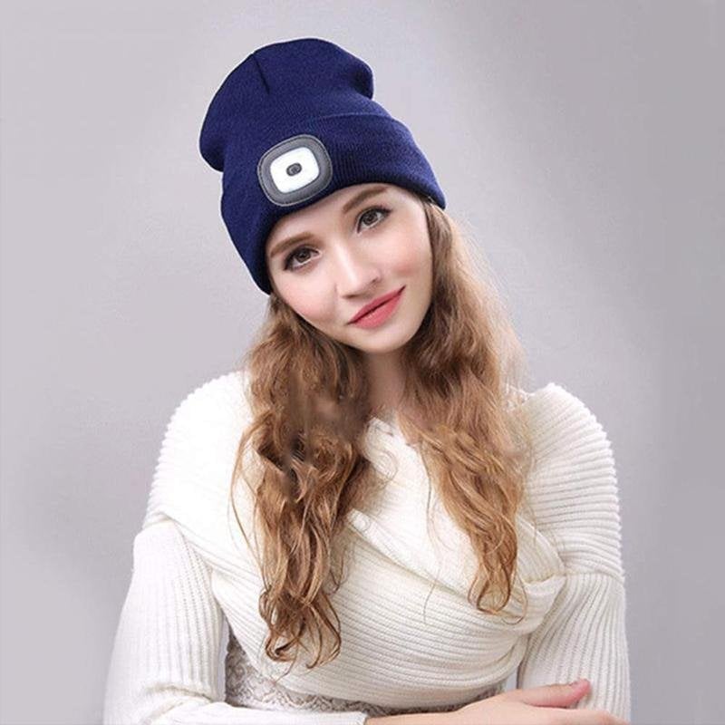 NEW FASHIONABLE LED KNIT HAT