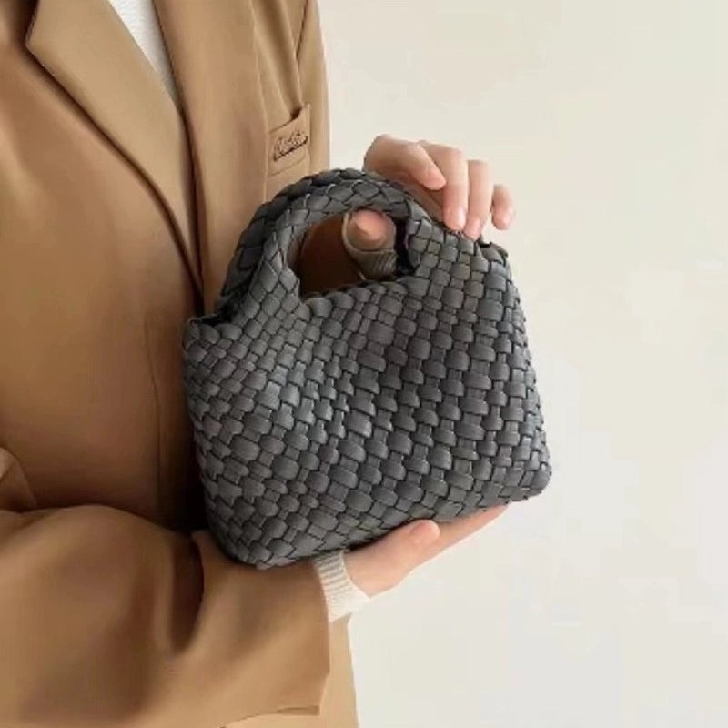 Women's Small Pu Leather Solid Color Streetwear Weave Square Open Crossbody Bag