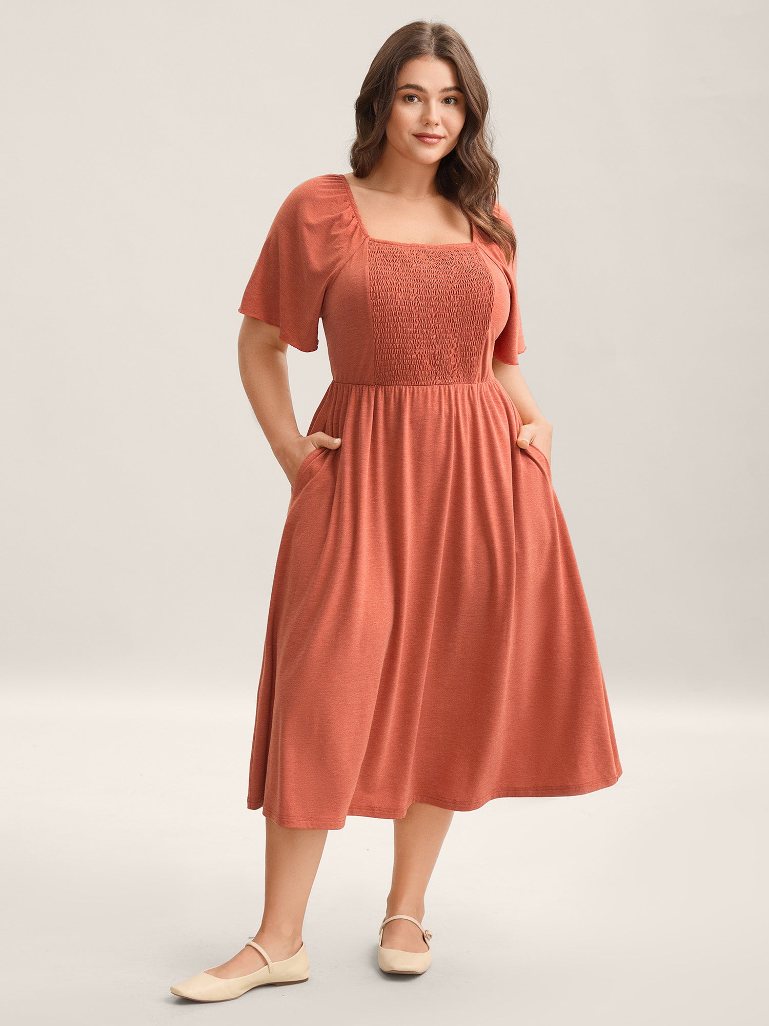 Stretchy Shirred Back Tie-Up Midi Dress