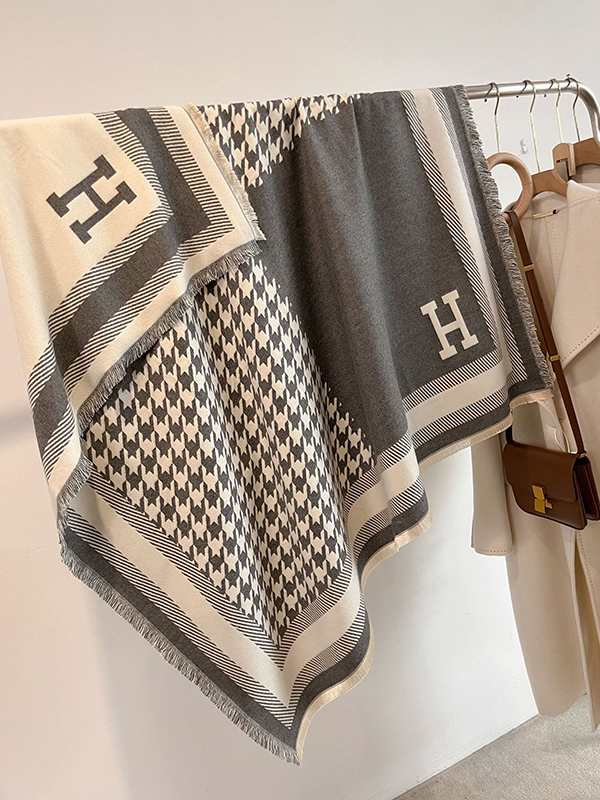 Contrast Color Fringed Houndstooth Keep Warm Printed Striped Shawl&Scarf