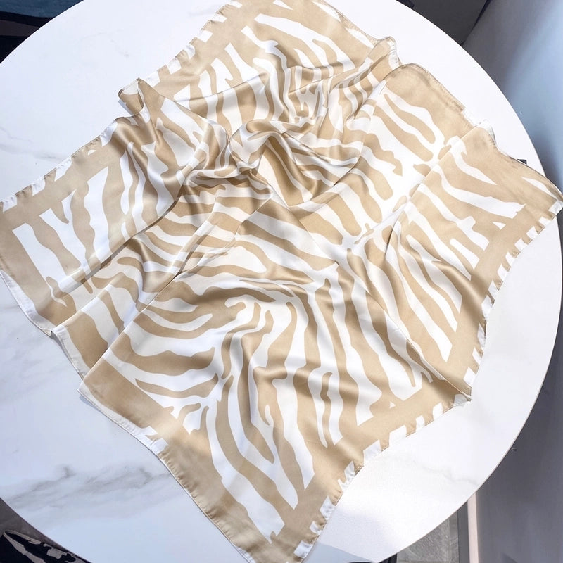Women's Ig Style Minimalist Flower Satin Printing Silk Scarf