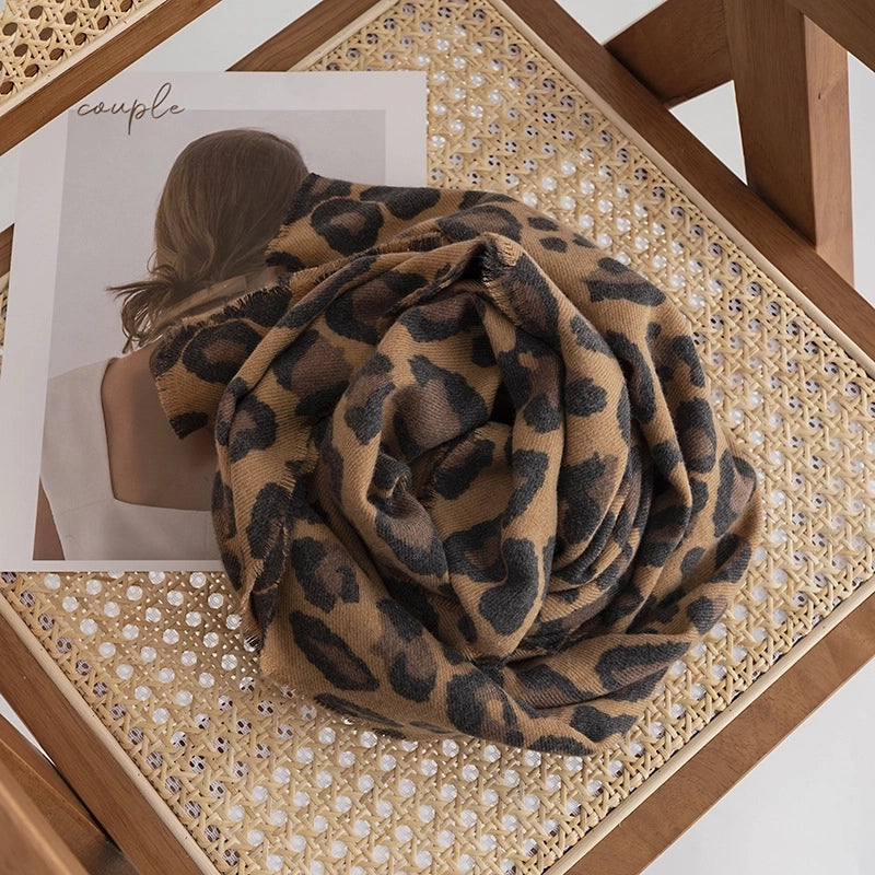 Women's Sweet Leopard Polyester Scarf