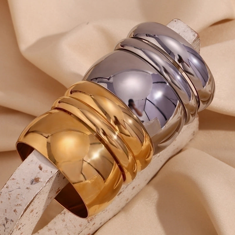 Minimalist Classic Style Solid Color 304 Stainless Steel 18K Gold Plated Bangle In Bulk