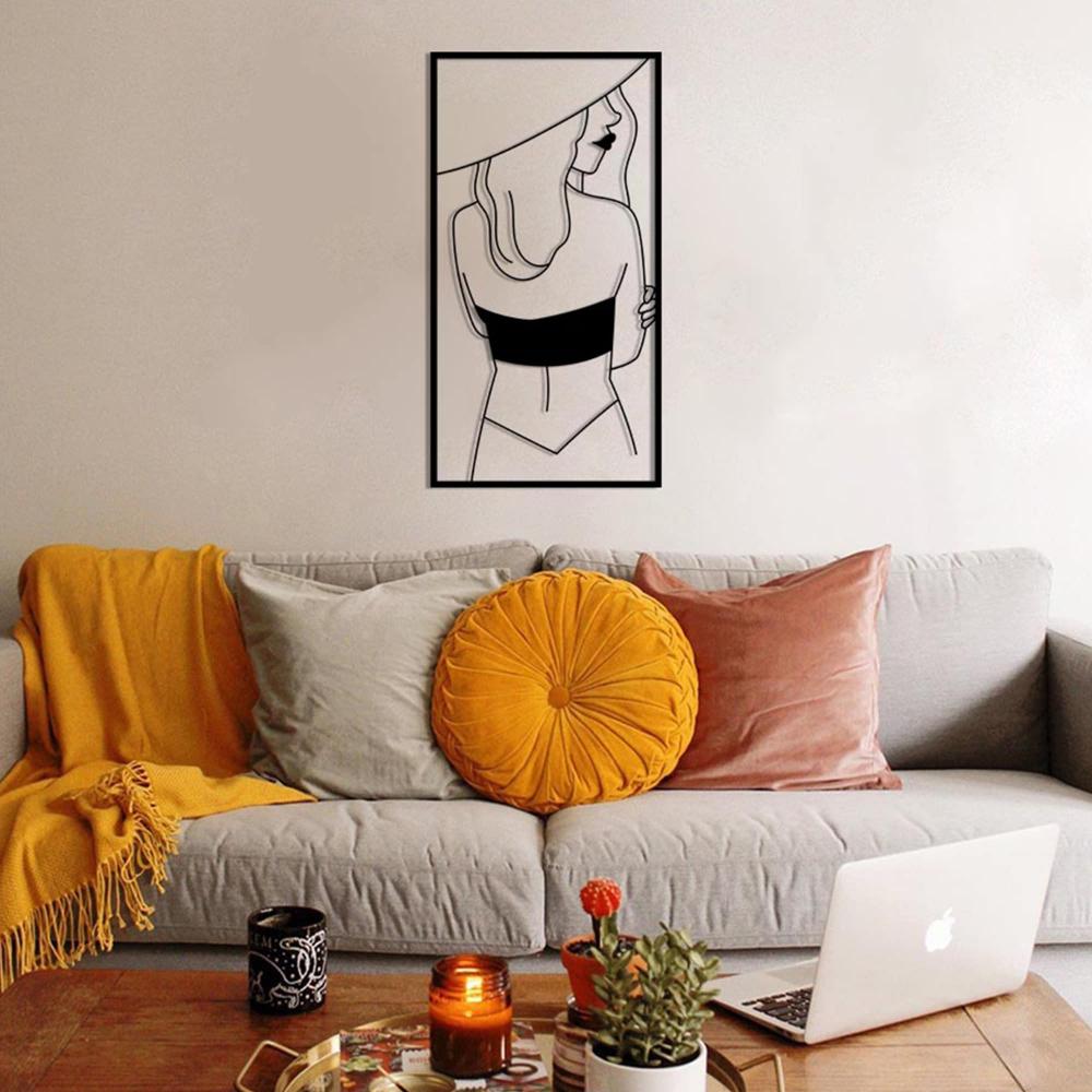 Lady With Hat Metal Wallart